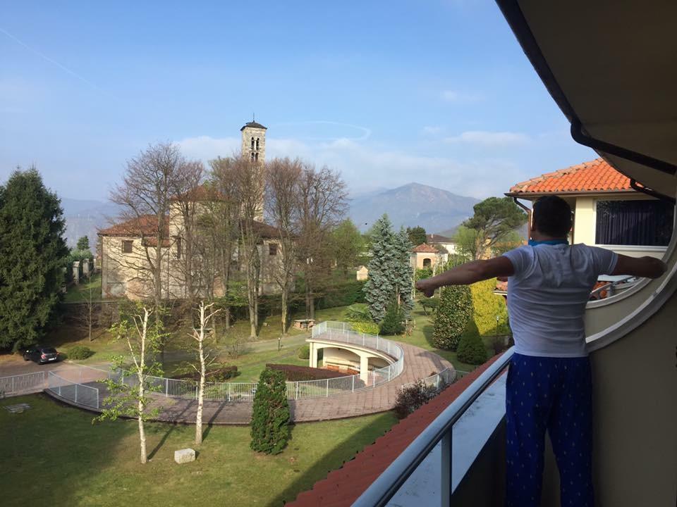 Centro Di Spiritualita Maria Candida Armeno Exteriör bild